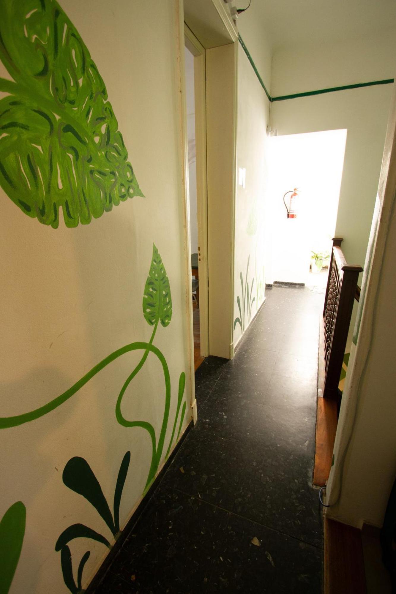 Yh Hostel Montevideo Exterior photo